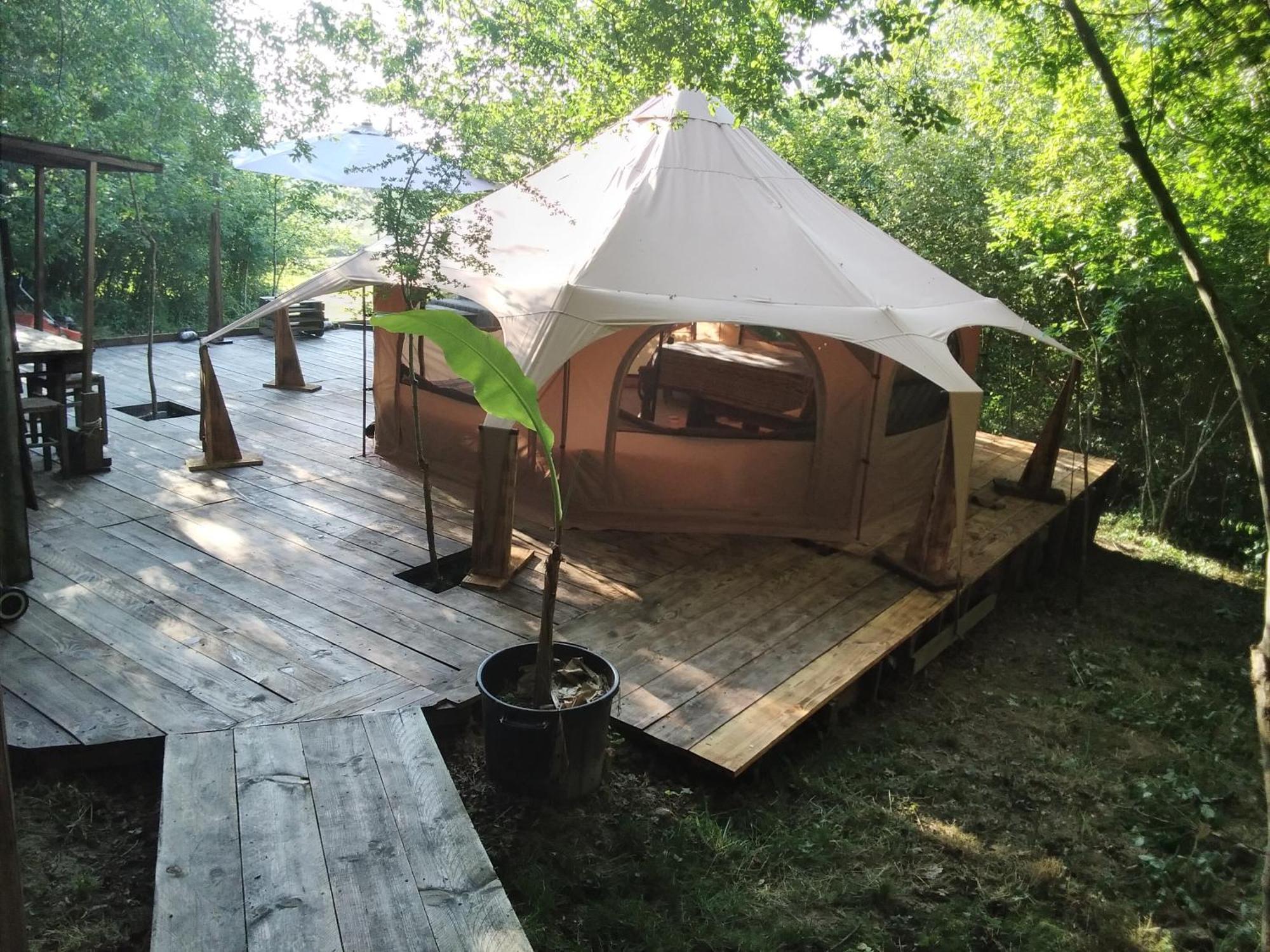 Tente Safari Lodge Dans Foret Luxuriante Vielle-Tursan Buitenkant foto