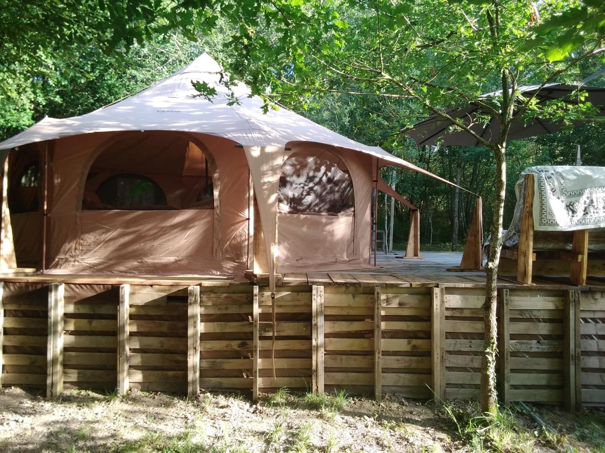 Tente Safari Lodge Dans Foret Luxuriante Vielle-Tursan Buitenkant foto